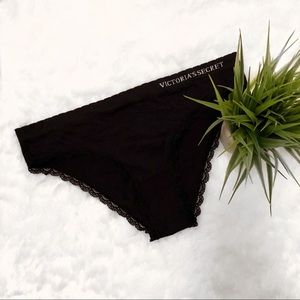 Victoria’s Secret cheeky panty with laced trim